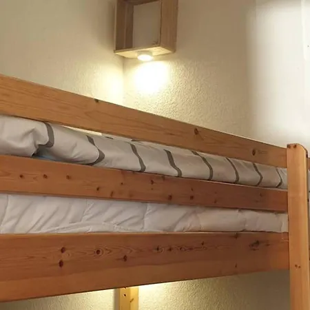 A Giens Avec Terrasse, Piscine Et Parking - Fr-1-335-193 * Hyères